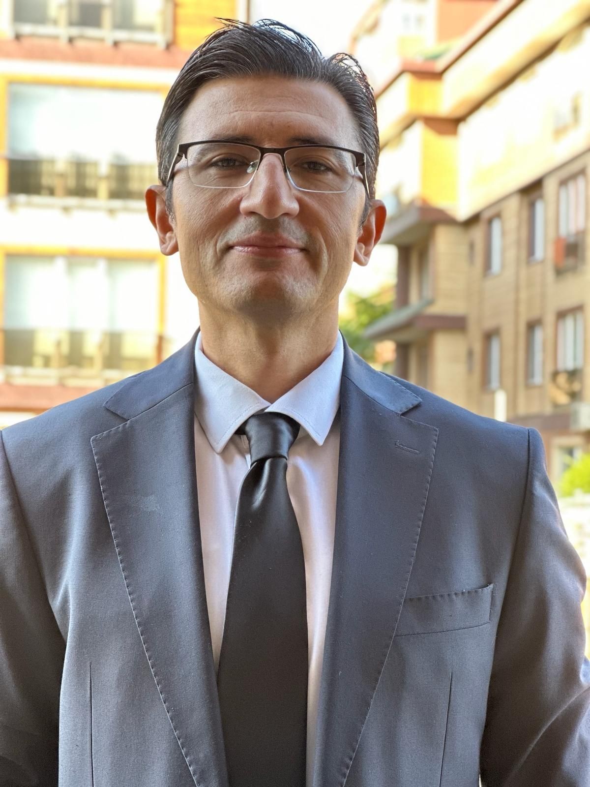 GÖKSEN UZUN